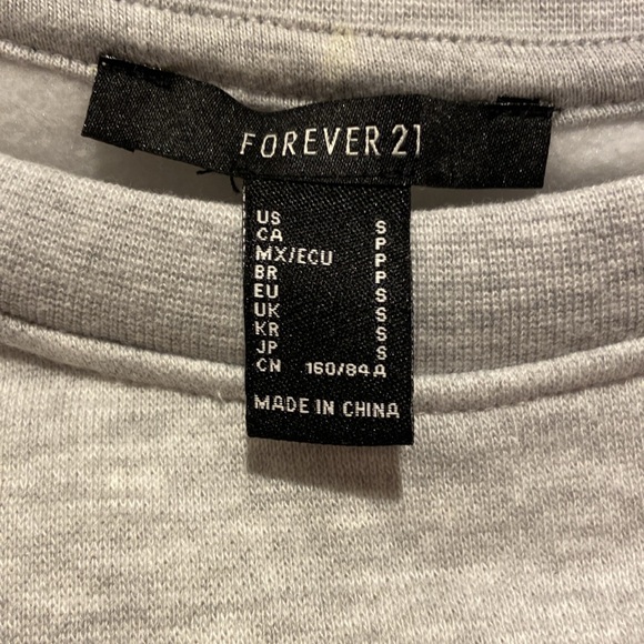 Forever 21 Grey Fleece Crew Pullover Sweatshirt - Picture 5 of 6